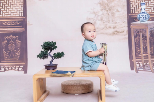 开封四个月宝宝可以坐着吗